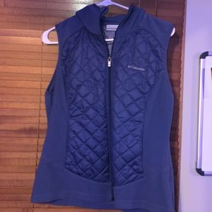 Columbia vest